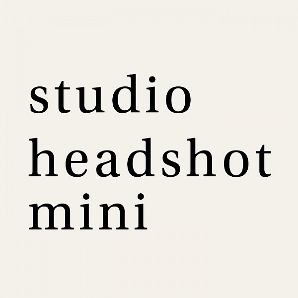 headshot small mini.jpg